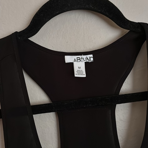 Abound Sheer Classic Black Tank Top size medium - Picture 2 of 6